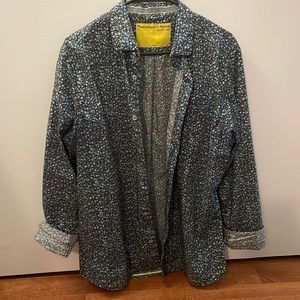 Descendant of thieves large button down